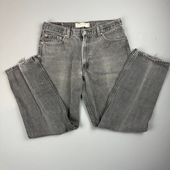 Vintage Levi’s 550 Black Jeans 36x32 Relaxed Fit Tapered Grunge Y2K Faded - Picture 1 of 9